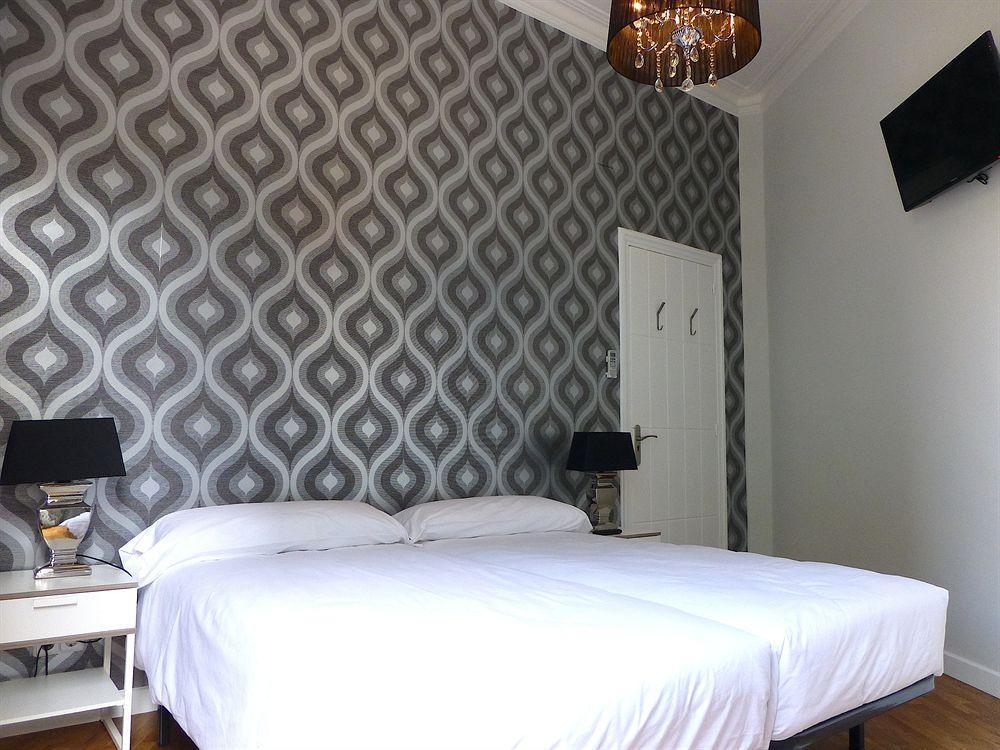 Super Balmes Guest House 바르셀로나 외부 사진