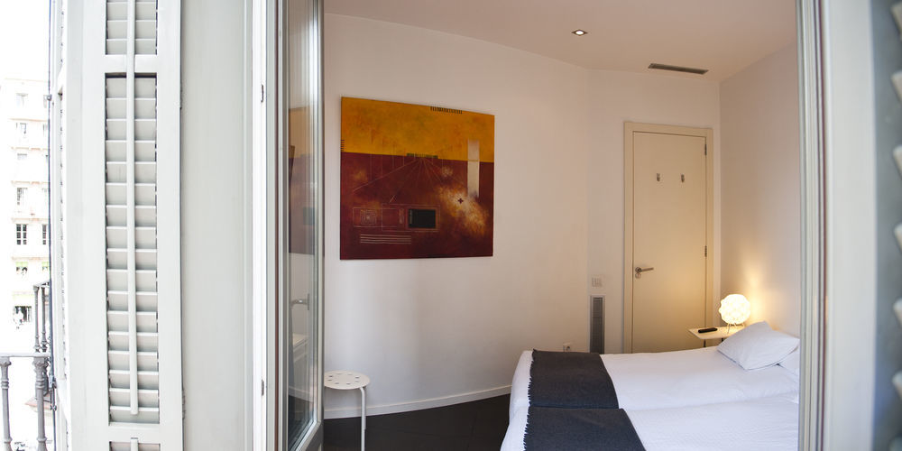 Super Balmes Guest House 바르셀로나 외부 사진